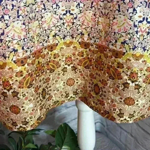 The Limited loose fit dress zippered back pretty pattern Size S - Picture 5 of 6